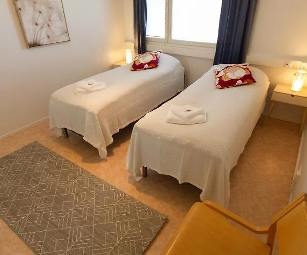 Nord Riverside 빌라 로바니에미